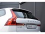 Volvo XC60 T6 AWD Automaat Ultimate Dark | Premium audio by Harman Kardon | Panoramadak met schuif-/kantelfunctie  |  Trekhaak semi-elektrisch | Verwarmbare Voor- En Achterstoelen | Verwarmbaar stuurwiel |  360 Graden Camera | Apple Carplay/Android Auto | Adaptieve Cruise Control | Pre-Conditionering | Dodehoekdetectie Met Correctie | Draadloze Telefoonlader | Elektrisch Verstelbare Stoelen | Keyless Entry | Lederen Bekleding | Stuurwielverwarming