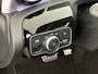 Mercedes-Benz A-klasse 250 e AMG Business Solution Limited | Panorama - Schuifdak | Sfeerverlichting | Memory Seats | Smartphone Integratie | Multibeam LED Koplampen |  DAB+ Radio