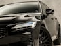 Volvo V60 2.0 T8 Twin Engine AWD R-Design 391Pk Automaat (PANORAMADAK, BLACK EDITION, HEAD-UP DISPLAY, LEDER, MEMORY SEATS, STUUR/STOELVERWARMING, HARMAN/KARODN, 360 CAMERA, ADAPTIVE CRUISE, KEYLESS, NIEUWSTAAT)