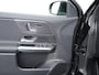 Mercedes-Benz GLA 200 Luxury Business Solution | Panorama - Schuifdak | Memory Seats | Sfeerverlichting | Keyless Entry | Apple Carplay / Android Auto | Augmented Reality | Multibeam LED Koplampen