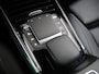 Mercedes-Benz GLA 200 Luxury Business Solution | Panorama - Schuifdak | Memory Seats | Sfeerverlichting | Keyless Entry | Apple Carplay / Android Auto | Augmented Reality | Multibeam LED Koplampen