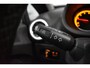Opel Corsa 1.4-16V BlitZ +Navigatie|Bluetooth|Stoel/Stuurverwarming|Parkeersensoren|Trekhaak|