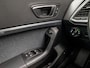 SEAT Ateca 1.5 TSI Sport 150Pk Automaat (APPLE CARPLAY, GROOT NAVI, BEATS AUDIO, STUUR/STOELVERWARMING, SPORTSTOELEN, CRUISE, LED KOPLAMPEN, DAB+, NIEUWSTAAT)