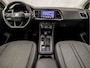 SEAT Ateca 1.5 TSI Sport 150Pk Automaat (APPLE CARPLAY, GROOT NAVI, BEATS AUDIO, STUUR/STOELVERWARMING, SPORTSTOELEN, CRUISE, LED KOPLAMPEN, DAB+, NIEUWSTAAT)