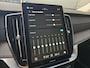 Volvo XC90 2.0 T8 Plug-in hybrid AWD Ultra Dark | Luchtvering | Bowers & Wilkins Audio | Stoelventilatie | Gelaagde zijruiten |