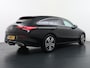 Mercedes-Benz CLA Shooting Brake 200 Business Solution Luxury | Panorama - Schuifdak | Sfeerverlichting | Trekhaak | Memory Seats | Multibeam LED Koplampen | Achteruitrij Camera
