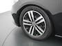 Mercedes-Benz CLA Shooting Brake 200 Business Solution Luxury | Panorama - Schuifdak | Sfeerverlichting | Trekhaak | Memory Seats | Multibeam LED Koplampen | Achteruitrij Camera
