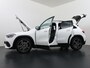 Mercedes-Benz GLA 200 AMG Business Solution | Panorama - Schuifdak | Trekhaak Wegklapbaar | Sfeerverlichting | Achteruitrij Camera | Stoelverwarming Voor | DAB+ Radio
