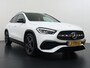 Mercedes-Benz GLA 200 AMG Business Solution | Panorama - Schuifdak | Trekhaak Wegklapbaar | Sfeerverlichting | Achteruitrij Camera | Stoelverwarming Voor | DAB+ Radio