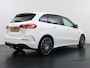 Mercedes-Benz B-klasse 250 e AMG | Trekhaak | Sfeerverlichting | 19" Multispaaks wielen | Achteruitrij Camera | Night Pakket |