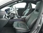Mercedes-Benz CLA 250 e AMG Premium Plus | Panorama - Schuifdak | Sfeerverlichting | Memory Seats | Apple Carplay / Android Auto | Multibeam LED Koplampen | Keyless Entry