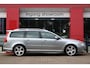 Volvo V70 2.0T R-Edition | Origineel NL | Leder | Navigatie | Trekhaak | Cruise Control | Airco | PDC |