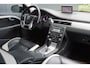 Volvo V70 2.0T R-Edition | Origineel NL | Leder | Navigatie | Cruise Control | Airco | PDC |
