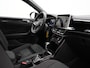 Volkswagen T-Roc 1.5 TSI 150 pk DSG R-Line Edition | Trekhaak | Achteruitrijcamera | Stoelverwarming | Navigatie | Sportonderstel  | Park Assist | 17 inch