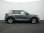 Volkswagen T-Roc 1.5 TSI 150 pk DSG R-Line Edition | Trekhaak | Achteruitrijcamera | Stoelverwarming | Navigatie | Sportonderstel  | Park Assist | 17 inch
