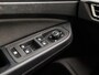 Volkswagen Golf 1.5 TSI Sport (SCHUIFDAK, 4 CILINDER, MEMORY SEATS, HEAD-UP DISPLAY, STUUR/STOELVERWARMING, DYNAMISCHE KNIPPERLICHTEN, SPORTSTOELEN, CAMERA, GETINT GLAS, ALCANTARA, NIEUWE APK, NIEUWSTAAT)