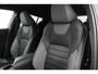 Toyota C-HR 1.8 Hybrid Black Edition | Trekhaak | Leder | Navigatie | Dodehoek detectie | JBL | Stoelverwarming | Parkeersensoren voor/achter