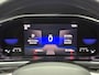 Volkswagen T-Roc 1.0 TSI Life / Digitaal Cockpit / Apple CarPlay / Airconditioning / Parkeer sensoren / Etc…