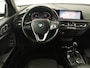 BMW 1-Serie 118i Sport Line | Sportstoelen | Carplay | Live Cockpit | Full LED | Navigatie | Half leder | Parkeerhulp | Climate control | Cruise control