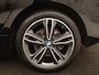 BMW 1-Serie 118i Sport Line | Sportstoelen | Carplay | Live Cockpit | Full LED | Navigatie | Half leder | Parkeerhulp | Climate control | Cruise control