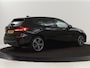 BMW 1-Serie 118i Sport Line | Sportstoelen | Carplay | Live Cockpit | Full LED | Navigatie | Half leder | Parkeerhulp | Climate control | Cruise control
