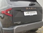 Dacia Duster 1.6 Hybrid 140 Extreme Automaat / Pack winter / Navigatie via Apple Carplay of Android Auto / Stuur-, Stoel en Voorruitverwarming / Achteruitrijcamera / Cruise control / Keyless Entry/Start / Climate control /