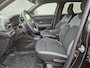 Dacia Duster 1.6 Hybrid 140 Extreme Automaat / Pack winter / Navigatie via Apple Carplay of Android Auto / Stuur-, Stoel en Voorruitverwarming / Achteruitrijcamera / Cruise control / Keyless Entry/Start / Climate control /