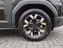 Dacia Duster 1.6 Hybrid 140 Extreme Automaat / Pack winter / Navigatie via Apple Carplay of Android Auto / Stuur-, Stoel en Voorruitverwarming / Achteruitrijcamera / Cruise control / Keyless Entry/Start / Climate control /