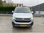 Volkswagen Transporter 2.0 TDI L1H1 28 Bulli | Trekhaak | 2 stoelen | Lederen bekleding | Groot Navi | Camera achter | Achterklep met ruit |