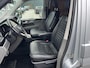 Volkswagen Transporter 2.0 TDI L1H1 28 Bulli | Trekhaak | 2 stoelen | Lederen bekleding | Groot Navi | Camera achter | Achterklep met ruit |