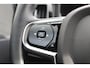 Volvo XC60 B5 Plus Dark | Incl. 12 maanden garantie | Trekhaak | Cruise Control | Verwarmde stoelen | Verwarmd stuurwiel | Apple Carplay/Android Auto | Elektrisch verstelbare voorstoelen | Elektrisch bedienbare achterklep | Lichtmetalen velgen | Bluetooth | DAB