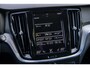 Volvo V60 T6 Recharge AWD R-Design | Trekhaak | Adaptive cruise control | Navigatie | Harman/Kardon | Stoel- Stuur-verw | BLIS | 360 camera | Actieve LED koplampen | Gelamineerde zijruiten | Apple Carplay / Android Auto |