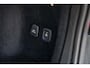 Volvo V60 T6 Recharge AWD R-Design | Trekhaak | Adaptive cruise control | Navigatie | Harman/Kardon | Stoel- Stuur-verw | BLIS | 360 camera | Actieve LED koplampen | Gelamineerde zijruiten | Apple Carplay / Android Auto |