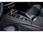 Volvo V60 T6 Recharge AWD R-Design | Trekhaak | Adaptive cruise control | Navigatie | Harman/Kardon | Stoel- Stuur-verw | BLIS | 360 camera | Actieve LED koplampen | Gelamineerde zijruiten | Apple Carplay / Android Auto |