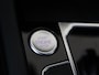 Volkswagen Arteon Shooting Brake 1.4 TSI eHybrid R-Line Business | Panoramadak | Trekhaak | Adaptieve demping | Lederen bekleding | Stoel- en stuurwielverwarming | Keyless | Achteruitrijcamera | Navigatie |