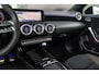 Mercedes-Benz A-klasse A 250e Automaat AMG Line | Nightpakket | Panoramadak | LED | Sfeerverlichting | Stoelverwarming | Keyless-Go | Parktronic met camera