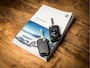 Volkswagen Touran 1.4 TSI Sportline 7 Persoons 150Pk (APPLE CARPLAY, GROOT NAVI, CLIMATE, CAMERA, GETINT GLAS, SPORTSTOELEN, ADAPTIVE CRUISE, PARKEERSENSOREN, ELEK PAKKET, NIEUWE APK, NIEUWSTAAT)