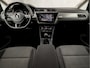 Volkswagen Touran 1.4 TSI Sportline 7 Persoons 150Pk (APPLE CARPLAY, GROOT NAVI, CLIMATE, CAMERA, GETINT GLAS, SPORTSTOELEN, ADAPTIVE CRUISE, PARKEERSENSOREN, ELEK PAKKET, NIEUWE APK, NIEUWSTAAT)