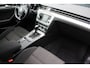 Volkswagen Passat Variant 1.4 TSI Comfortline Business - AUTOMAAT - TREKHAAK - NAVIGATIE