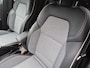Renault Clio 1.0 TCe 90 Techno Handgeschakeld / Pack winter / Allseason banden / Navigatie via Apple Carplay of Android Auto / Achteruitrijcamera / Stuur-, en Stoelverwarming / Keyless Entry/Start / Cruise control / Draadloze telefoon lader /
