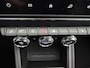 Renault Clio 1.0 TCe 90 Techno Handgeschakeld / Pack winter / Allseason banden / Navigatie via Apple Carplay of Android Auto / Achteruitrijcamera / Stuur-, en Stoelverwarming / Keyless Entry/Start / Cruise control / Draadloze telefoon lader /