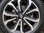 Renault Clio 1.0 TCe 90 Techno Handgeschakeld / Pack winter / Allseason banden / Navigatie via Apple Carplay of Android Auto / Achteruitrijcamera / Stuur-, en Stoelverwarming / Keyless Entry/Start / Cruise control / Draadloze telefoon lader /
