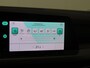 Volkswagen Golf 1.0 eTSI Life | Achteruitrijcamera | Navigatie | Adaptieve cruise control | Sfeerverlichting | Draadloze telefoonlader | CarPlay |