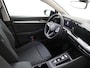 Volkswagen Golf 1.0 eTSI Life | Achteruitrijcamera | Navigatie | Adaptieve cruise control | Sfeerverlichting | Draadloze telefoonlader | CarPlay |