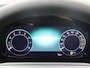 Volkswagen Golf 1.0 eTSI Life | Achteruitrijcamera | Navigatie | Adaptieve cruise control | Sfeerverlichting | Draadloze telefoonlader | CarPlay |