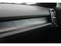 Volvo C40 Recharge Twin Ultimate 78 kWh| Stoelverwarming | 360° Camera | Panoramadak | BLIS | Pilot Assist | Full Electric | Zero-emissie