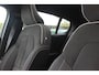 Volvo C40 Recharge Twin Ultimate 78 kWh| Stoelverwarming | 360° Camera | Panoramadak | BLIS | Pilot Assist | Full Electric | Zero-emissie