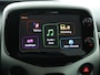 Toyota Aygo 1.0 VVT-i x-play | Parkeer camera | Airco | Bluetooth |