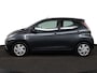 Toyota Aygo 1.0 VVT-i x-play | Parkeer camera | Airco | Bluetooth |