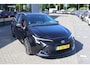 Toyota Corolla Touring Sports HYBRID 140 DYNAMIC APPLE/ANDROID NAVI STOELVERWARM. KEYLESS ELEK. ACHTERKLEP. PARK. SENSOREN
